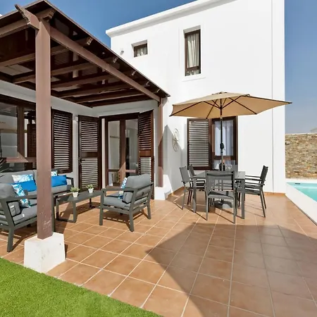 Lanzarote Arts Private Heated Pool ヴィラ